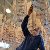 Geburt der Idee · Atif Gülücü beim Rezitieren Fuzulis Gedichte